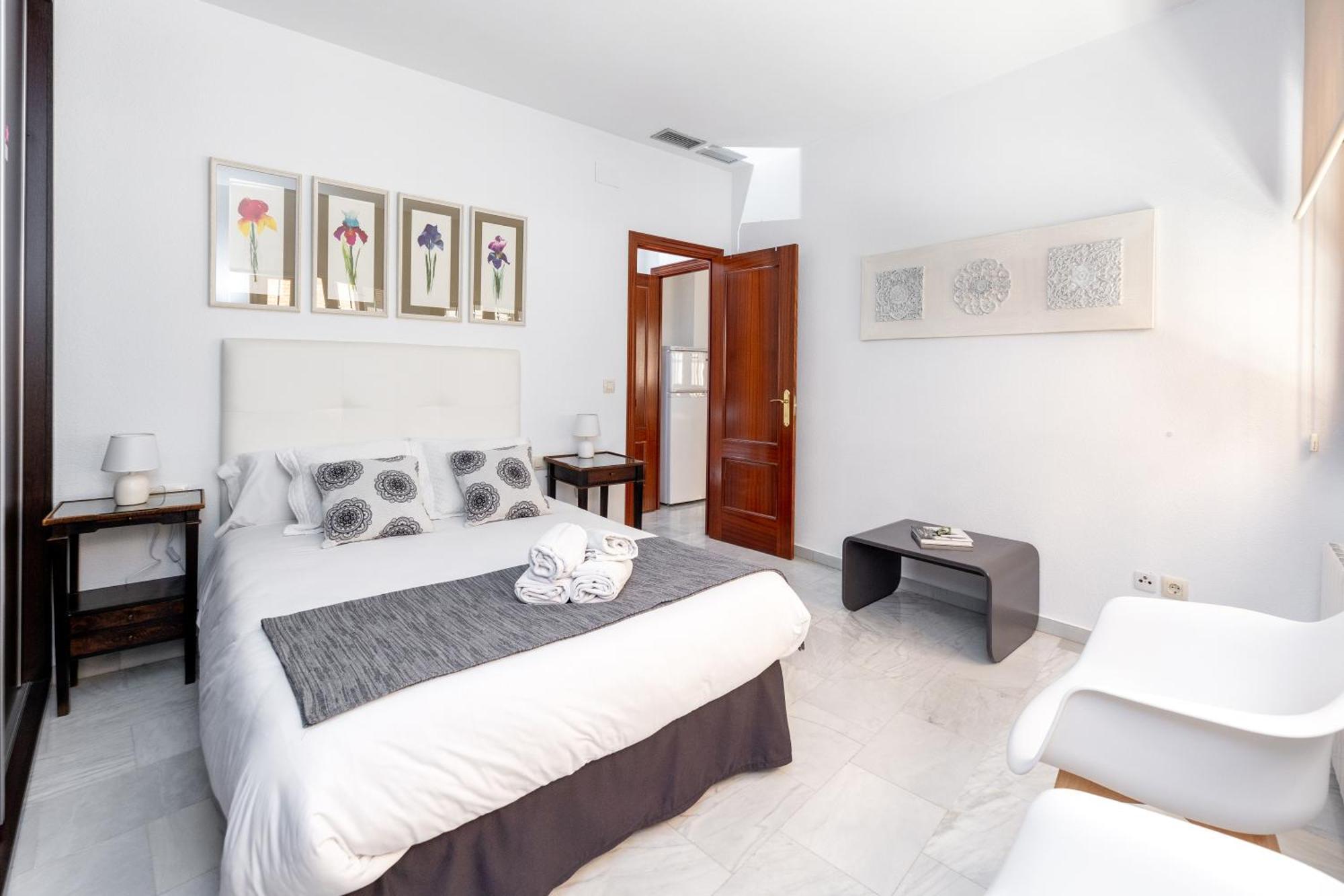 Apartamento Adultos Centro Nueva De La Virgen 2 Free Parking Granada Eksteriør bilde