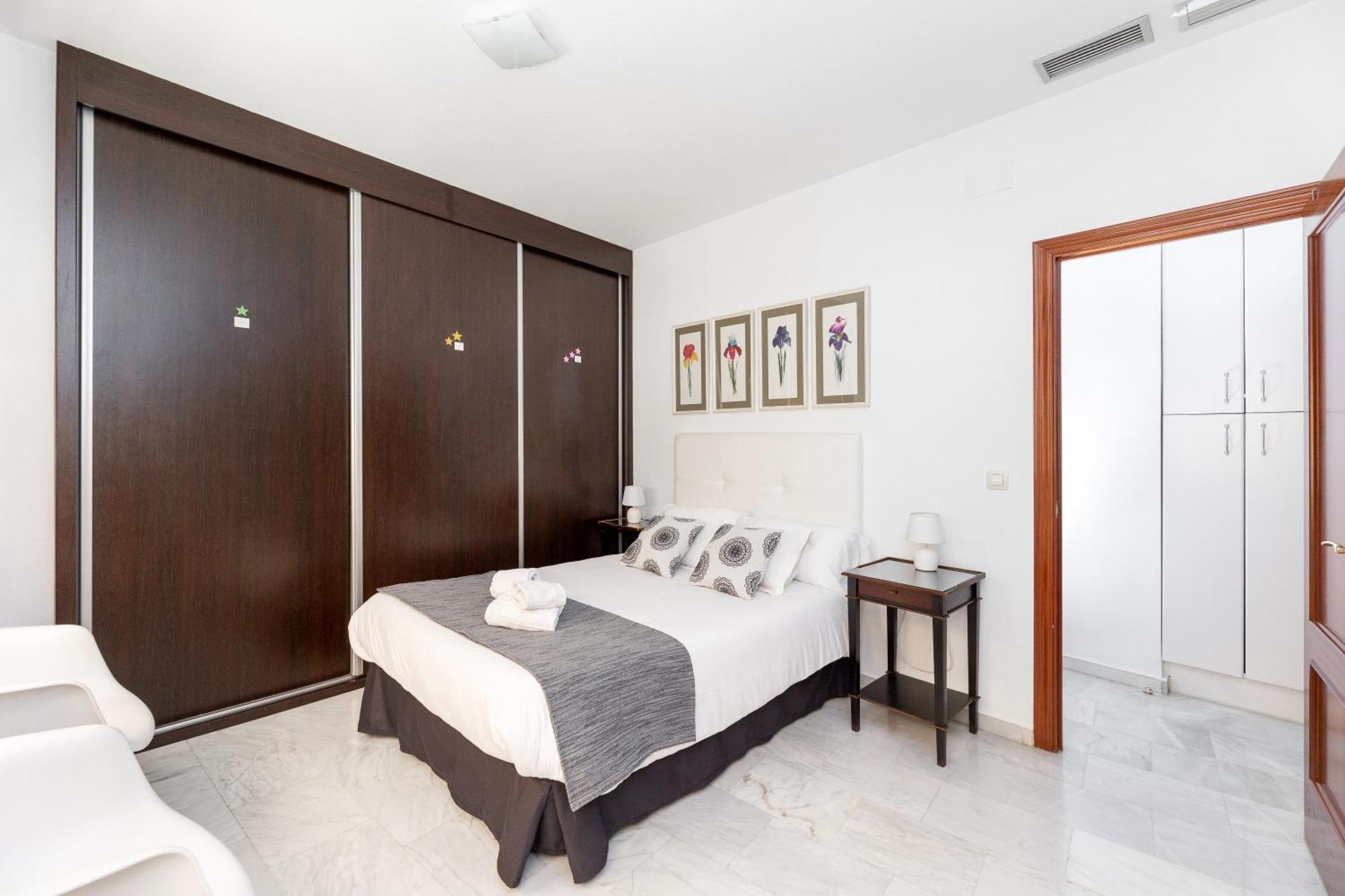 Apartamento Adultos Centro Nueva De La Virgen 2 Free Parking Granada Eksteriør bilde