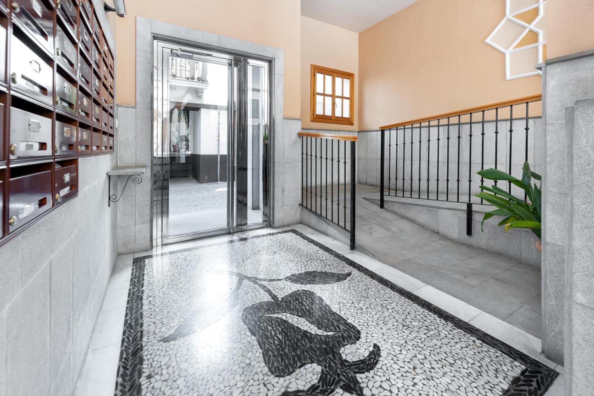 Apartamento Adultos Centro Nueva De La Virgen 2 Free Parking Granada Eksteriør bilde
